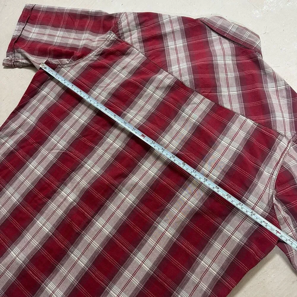 Levi’s Shirt Mens Large Red Western Style Button Up Plaid White pockets READ
